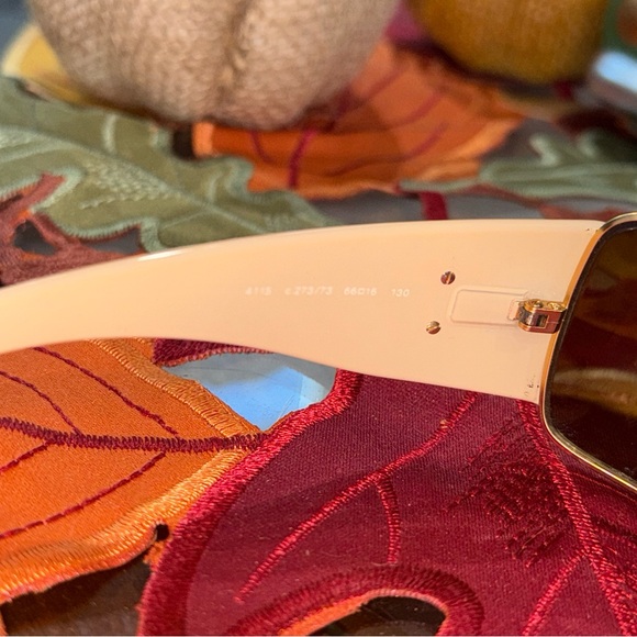 CHANEL beige gold color y2k women's Designer Sunglasses 4115 - Picture 5 of 6